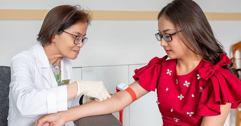 NHỮNG AI NÊN VÀ KHÔNG NÊN CHÍCH NGỪA HPV?